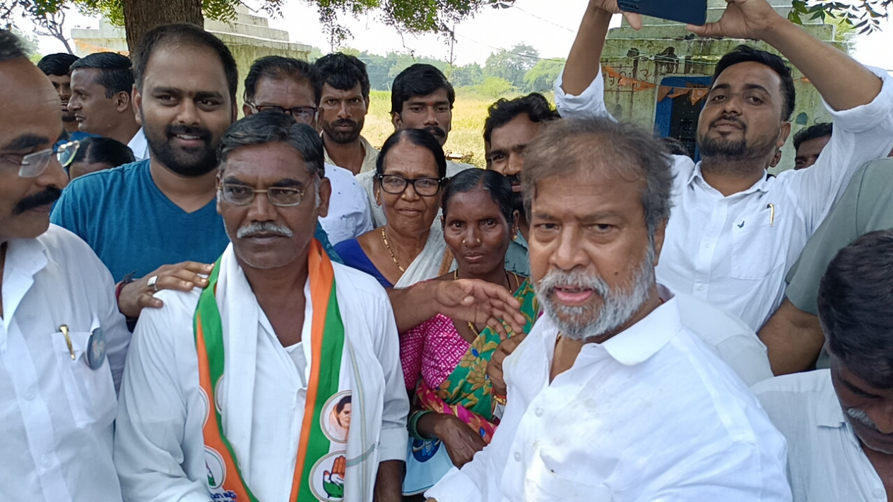 కాంగ్రెస్ గ్యారంటీలు అద్భుతం పల్లె పల్లెనా బ్రహ్మరథం పడుతున్న మహిళలు, ప్రజలు : మాజీ డిప్యూటీ సీఎం దామోదర రాజనర్సింహ 