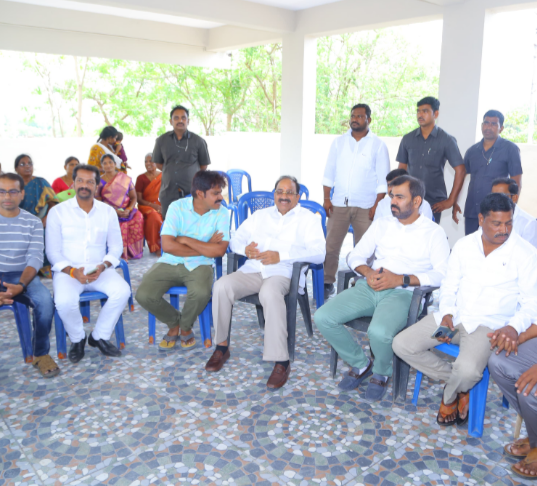 గోద్రెజ్ కంపెనీ ఆధ్వర్యంలో పామాయిల్ సాగు పై అవగాహన సదస్సు