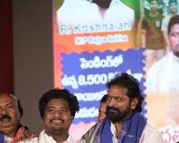 ఫీజు రీయింబర్స్ మెంట్ కోసం రాకేష్ దత్త పాదయాత్ర...